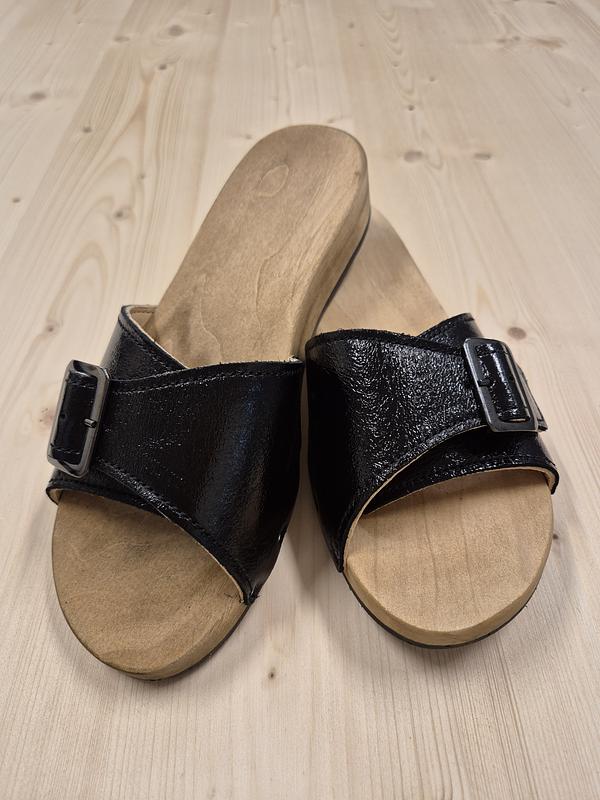 Toggi Zoggi Pantolette EMMA laminato nero