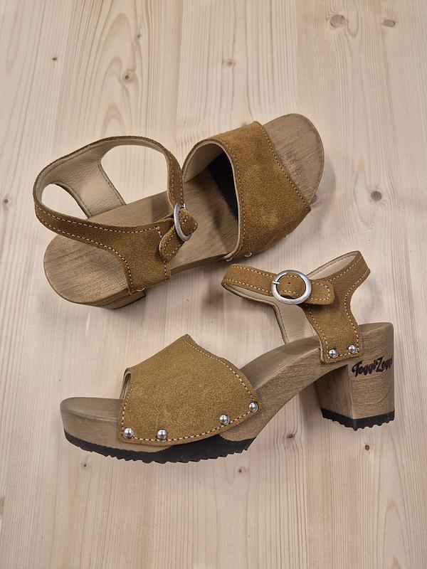 Toggi Zoggi ALMA Sandale velour cognac